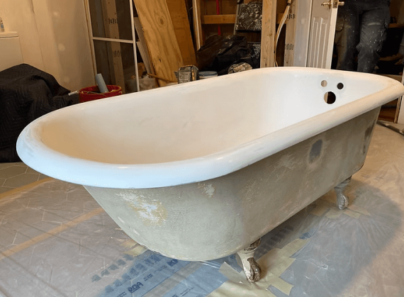 bathtub-before